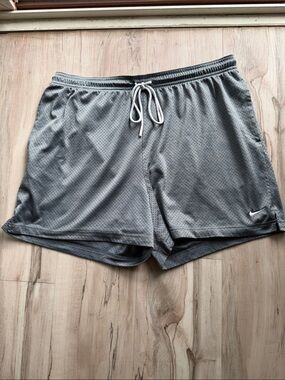 Nike Dri-Fit Light Gray Mesh Running Shorts with Drawstring